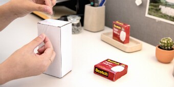 Forsterk filmapper med Scotch® Super-Hold Tape
